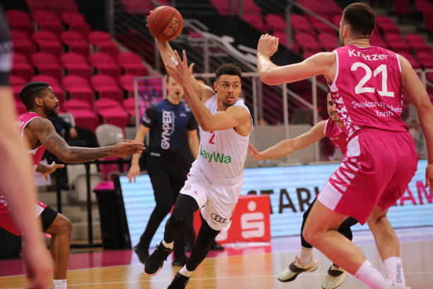 名更高并吸 名更高并吸